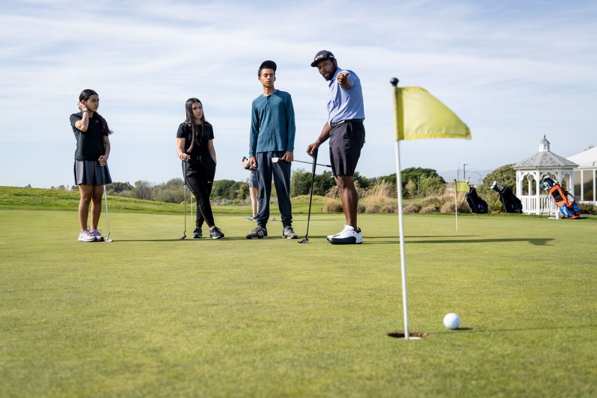 Raiders Hit the Links for Charity
