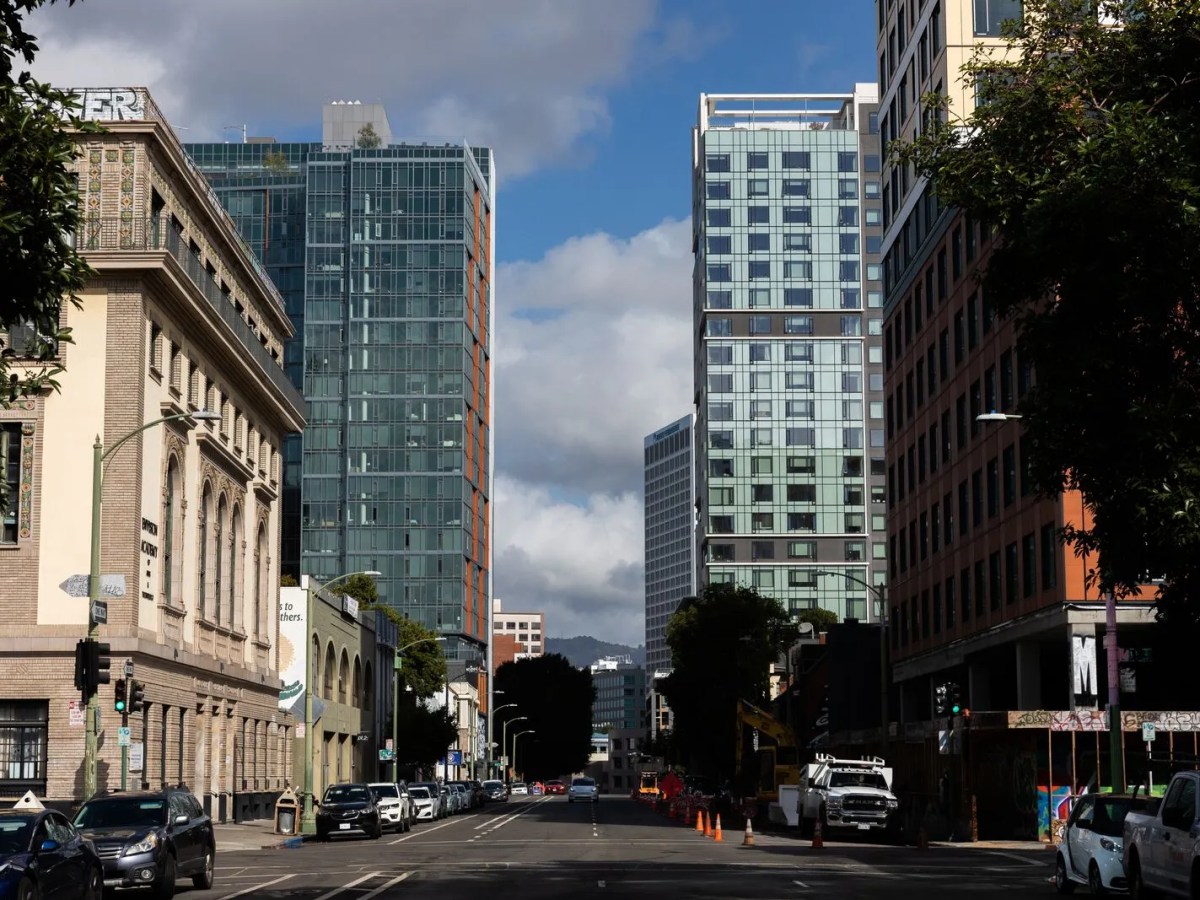 Who lives in downtown Oakland’s shiny new apartment towers?