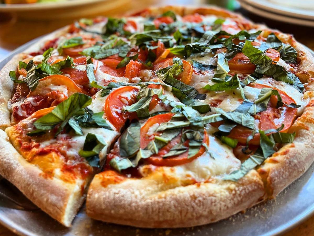 North Beach Pizza, Sizzling Lunch now open in downtown Berkeley